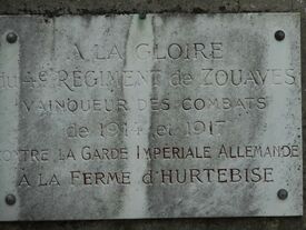 Plaque commémorative, 4ème régiment de zouaves, ferme d'Hurtebise